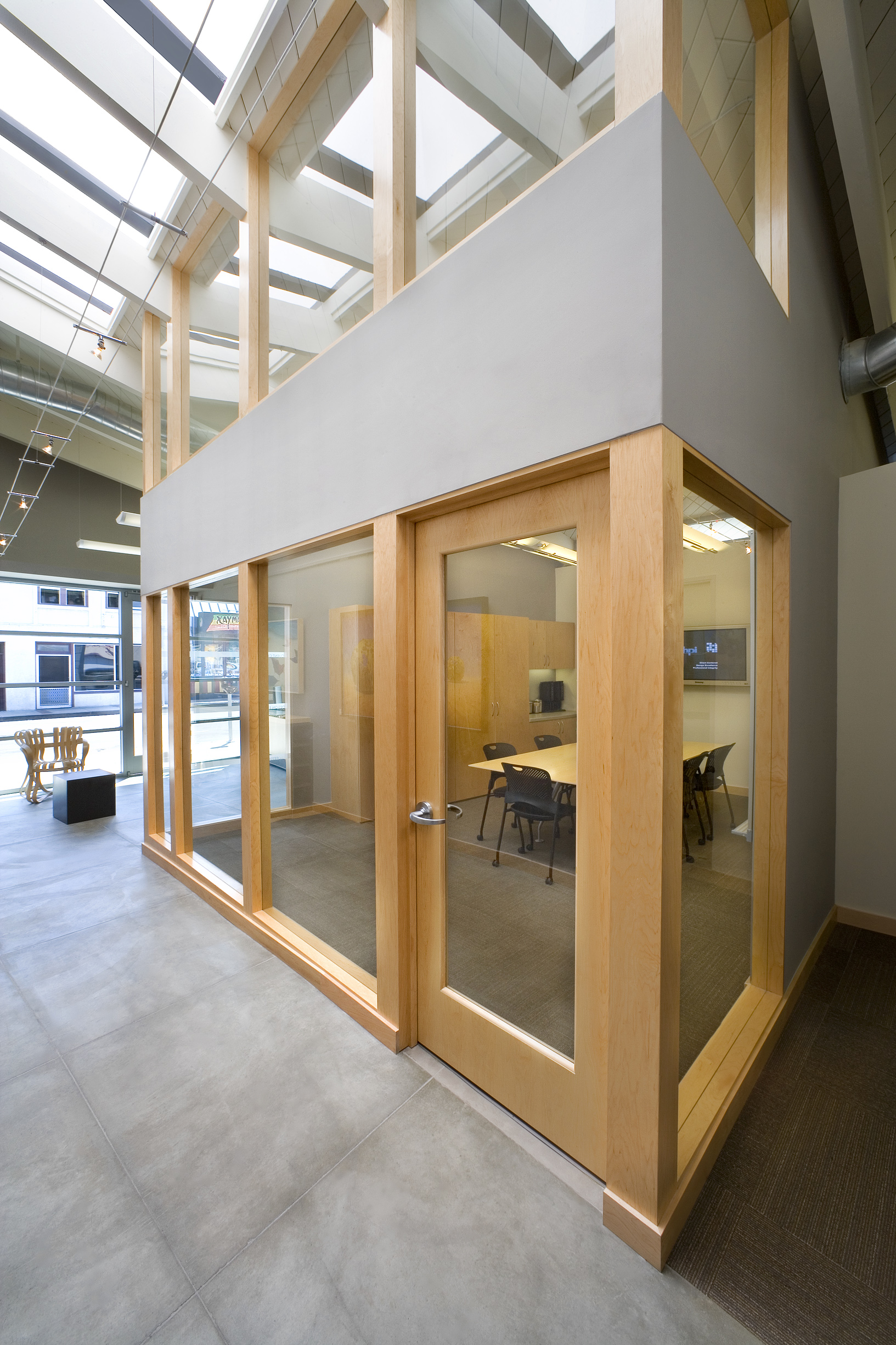 HILL PARTNERSHIP CORPORATE OFFICE